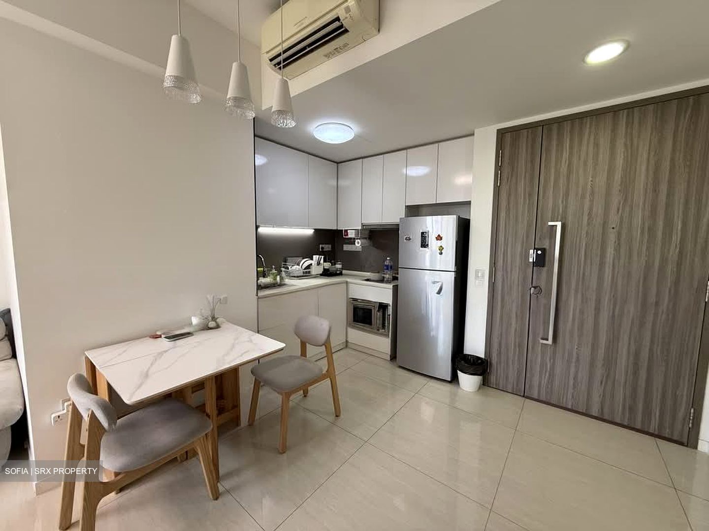 Sky Vue (D20), Condominium #586335021